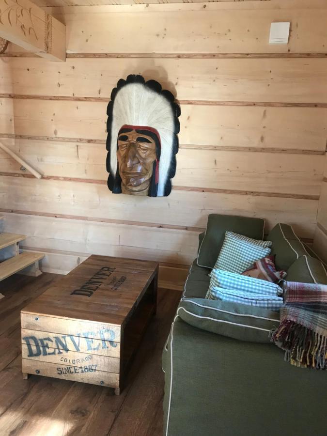 Walden Cabin Steninge Εξωτερικό φωτογραφία